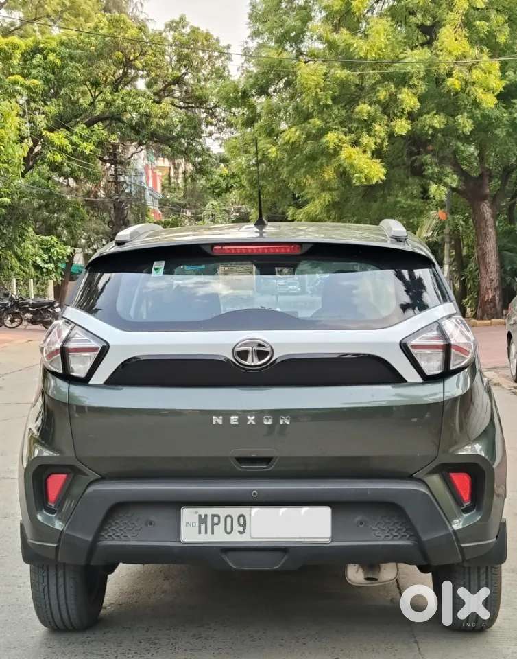 Tata Nexon 1.2 Revotron Xm Plus (s), 2022, Petrol