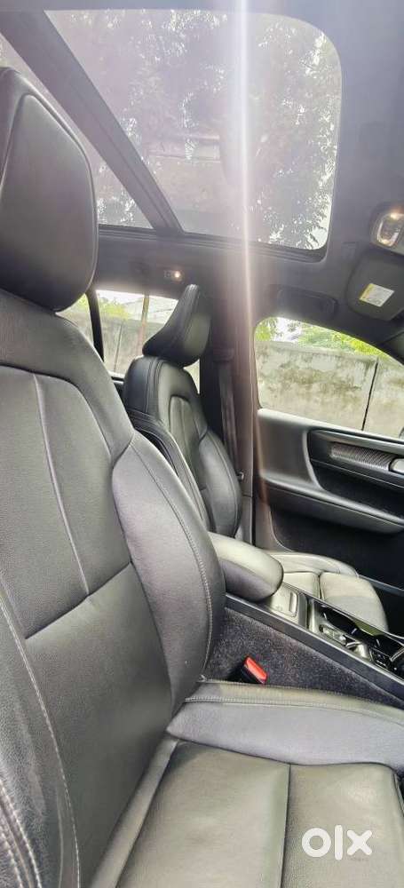 Volvo Xc40 D4 Momentum, 2021, Petrol