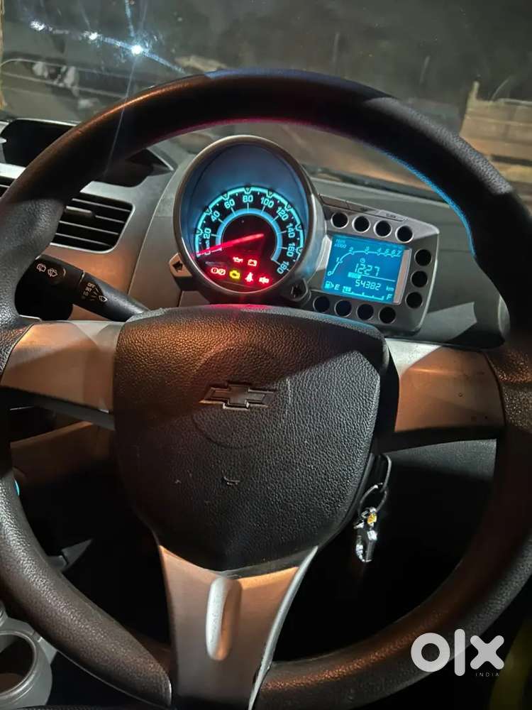 Chevrolet Beat Petrol 2010-2030