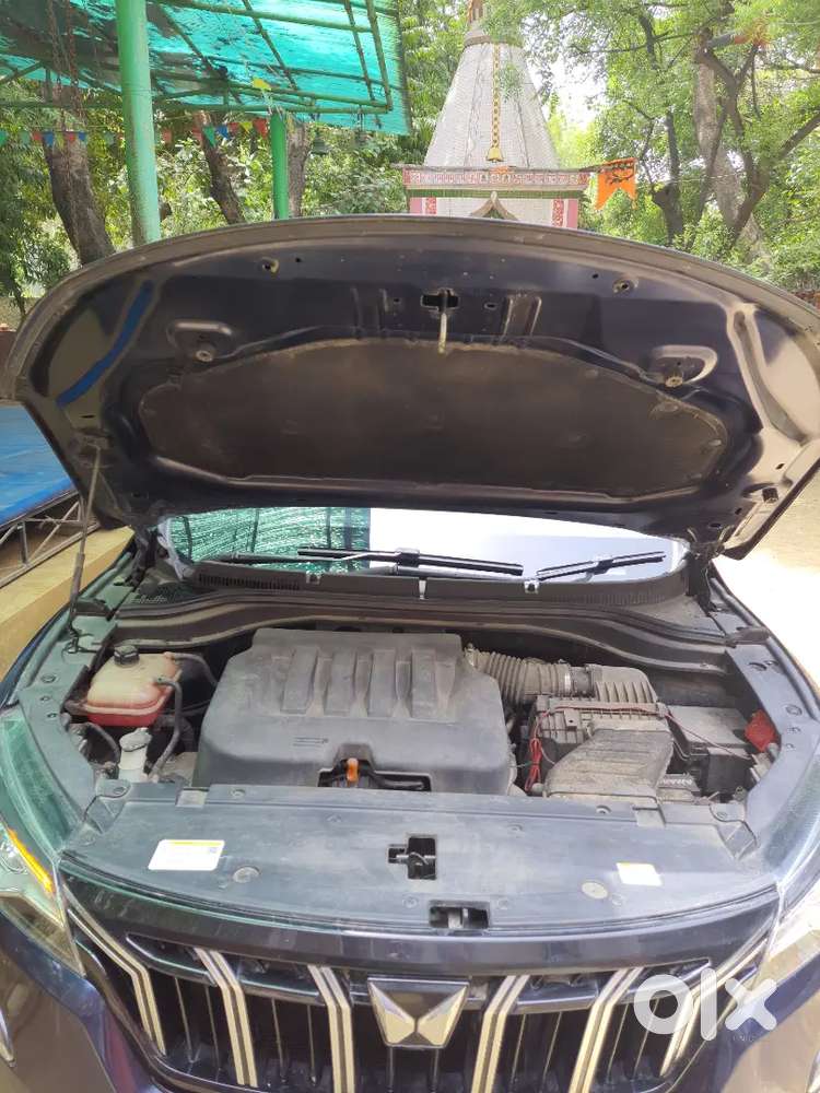 Mahindra Xuv700, Ax7 At Petrol December 2021 Reg.