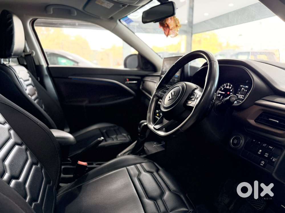 Maruti Suzuki Vitara Brezza 1.5 Zxi Plus At, 2022, Petrol