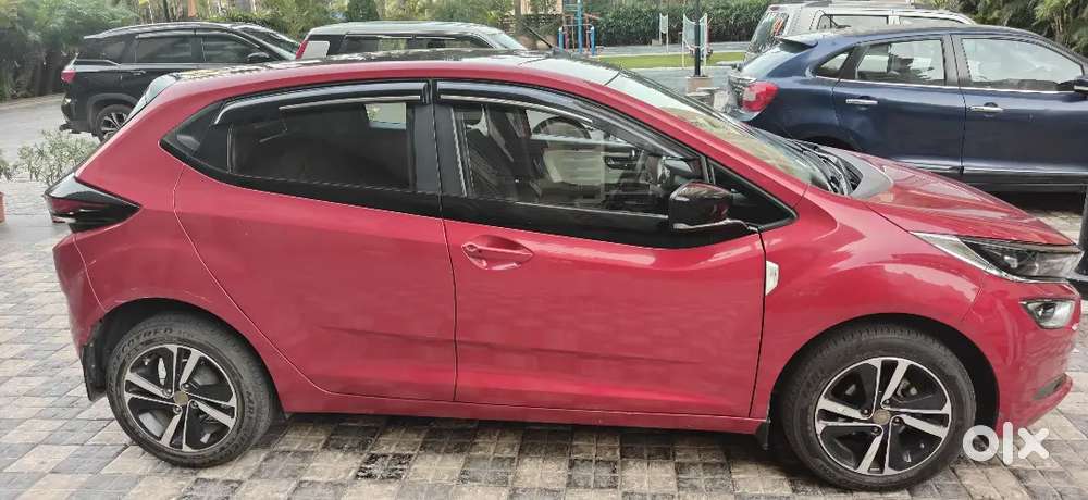Tata Altroz 2023 Petrol 33500 Km Driven