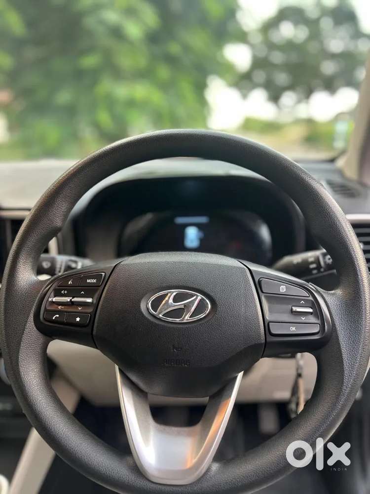 Hyundai Venue, 2024, Petrol