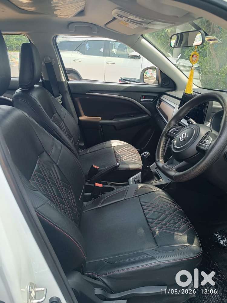 Maruti Suzuki Brezza 1.5 Zxi Smart Hybrid, 2023, Petrol
