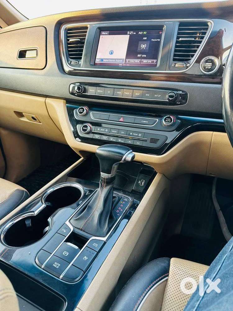 Kia Carnival Limousine, 2021, Diesel