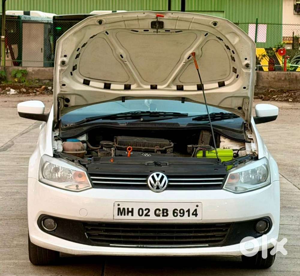 Volkswagen Vento Petrol Highline, 2011, Petrol