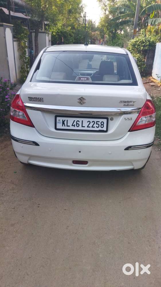Maruti Suzuki Swift Dzire 1.2 Vxi Bsiv, 2014, Petrol