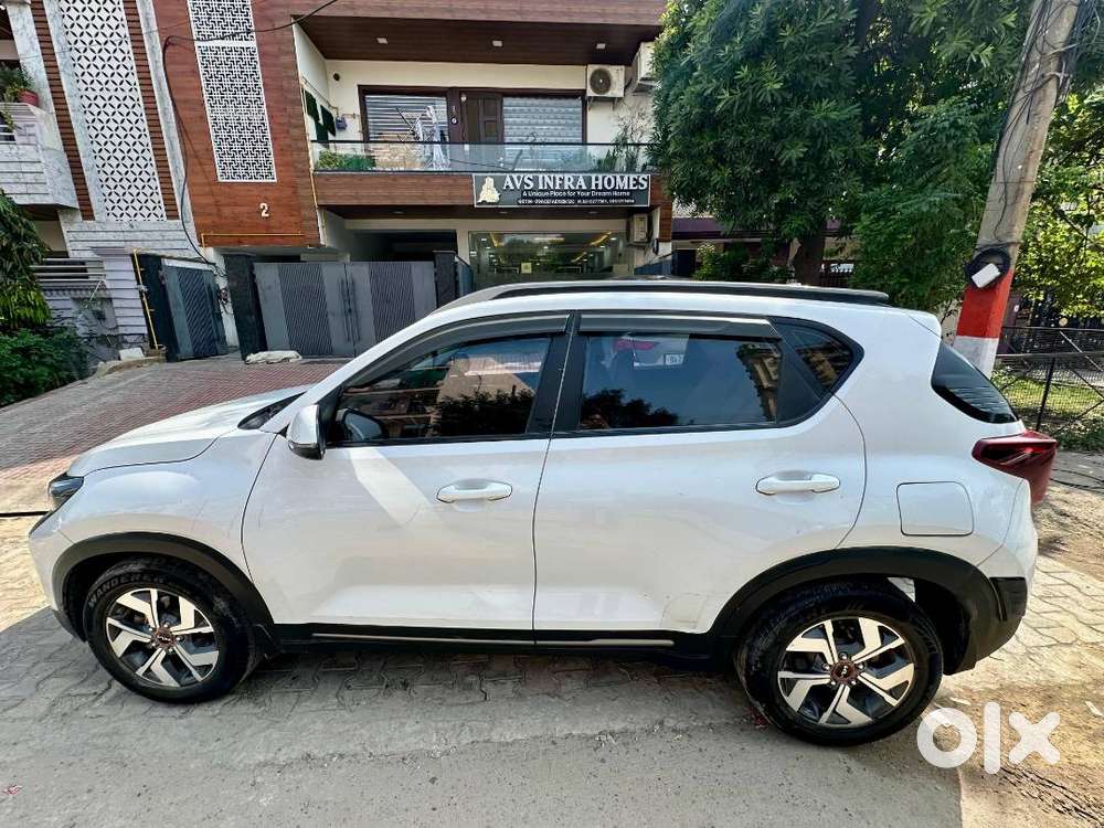 Kia Sonet 2024 Petrol One-owner