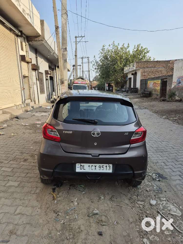 Tata Tiago 2017 Petrol 165000 Km Driven