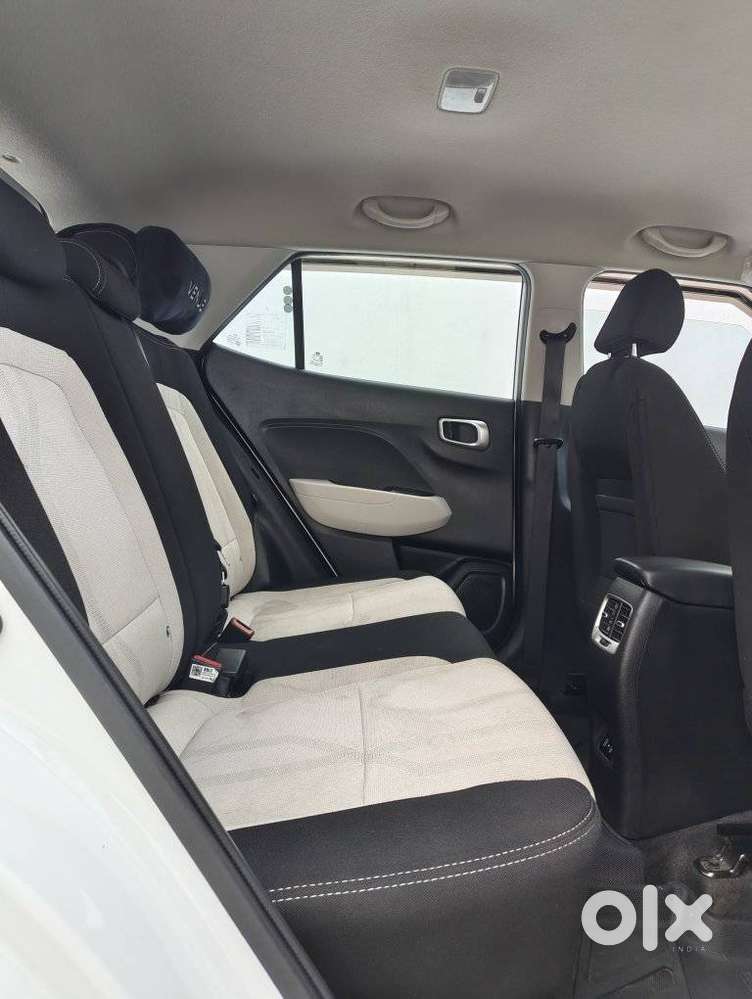 Hyundai Venue S, 2023, Petrol