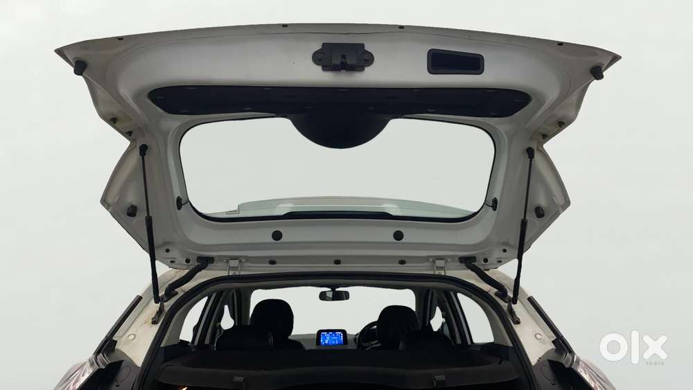 Tata Nexon 1.2 Revotron Xz Plus, 2022, Petrol