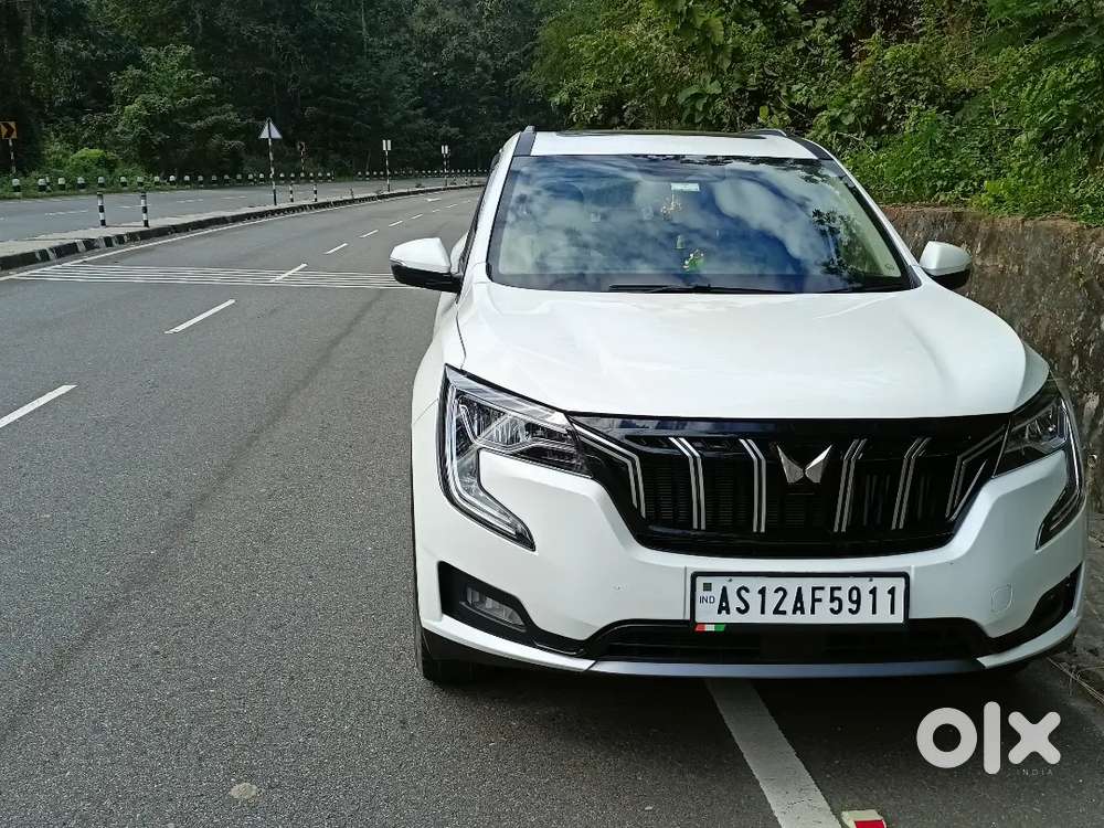 Mahindra Xuv700 2023 Diesel 37000 Km Driven