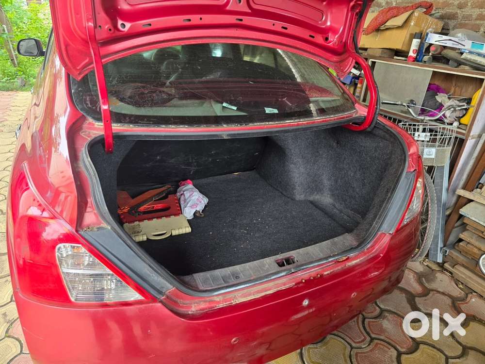 Nissan Sunny Petrol 2011