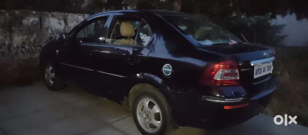 Ford Fiesta 2007 Petrol 90000 Km Driven