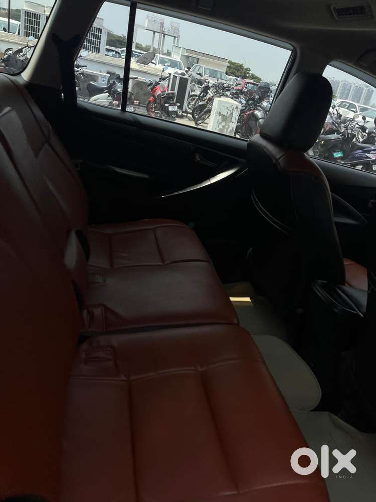 Toyota Innova Crysta 2.4 G Mt, 2018, Diesel