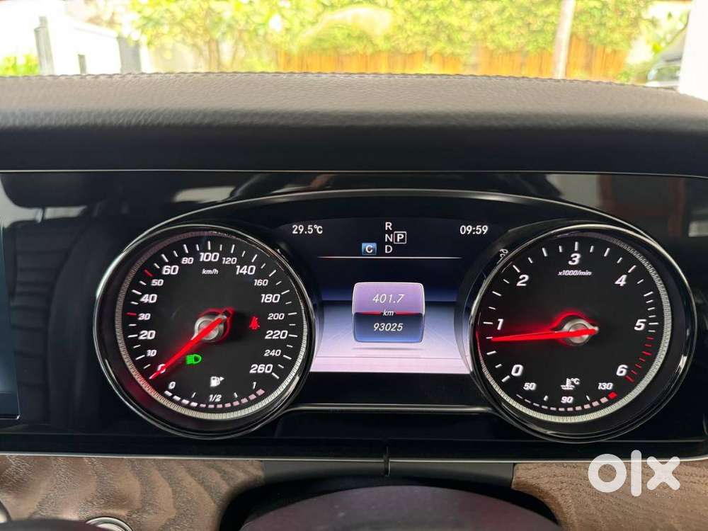 Mercedes-benz E-class 2017 E220 D Immaculate Condition