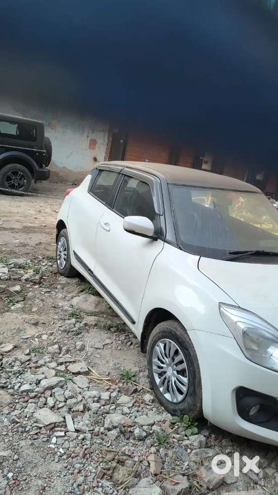 Maruti Suzuki Swift 1.2 2023