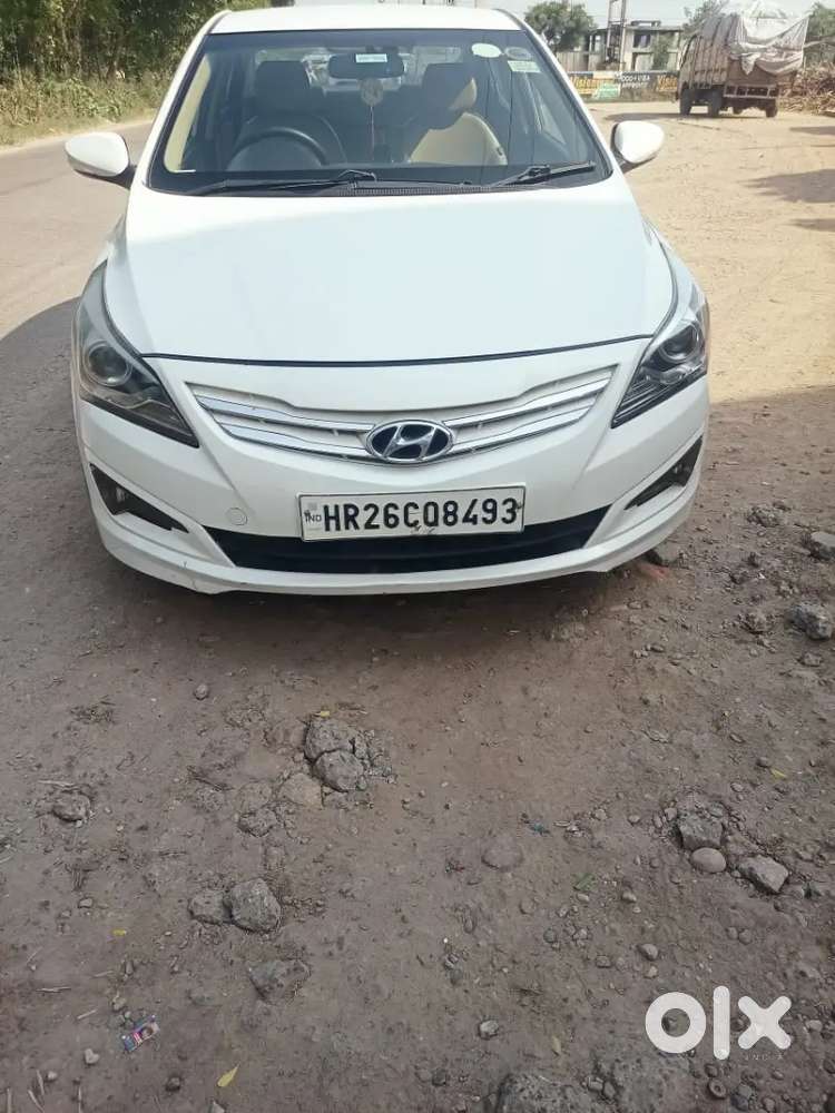 Hyundai Fluidic Verna 2015