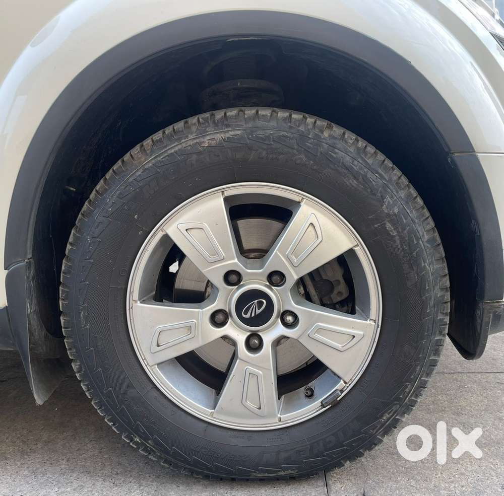 Mahindra Xuv500 W8 2014