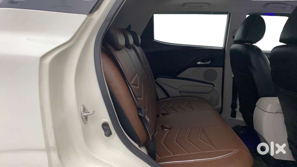 Mahindra Xuv300 W8 Amt Optional Diesel, 2021, Diesel