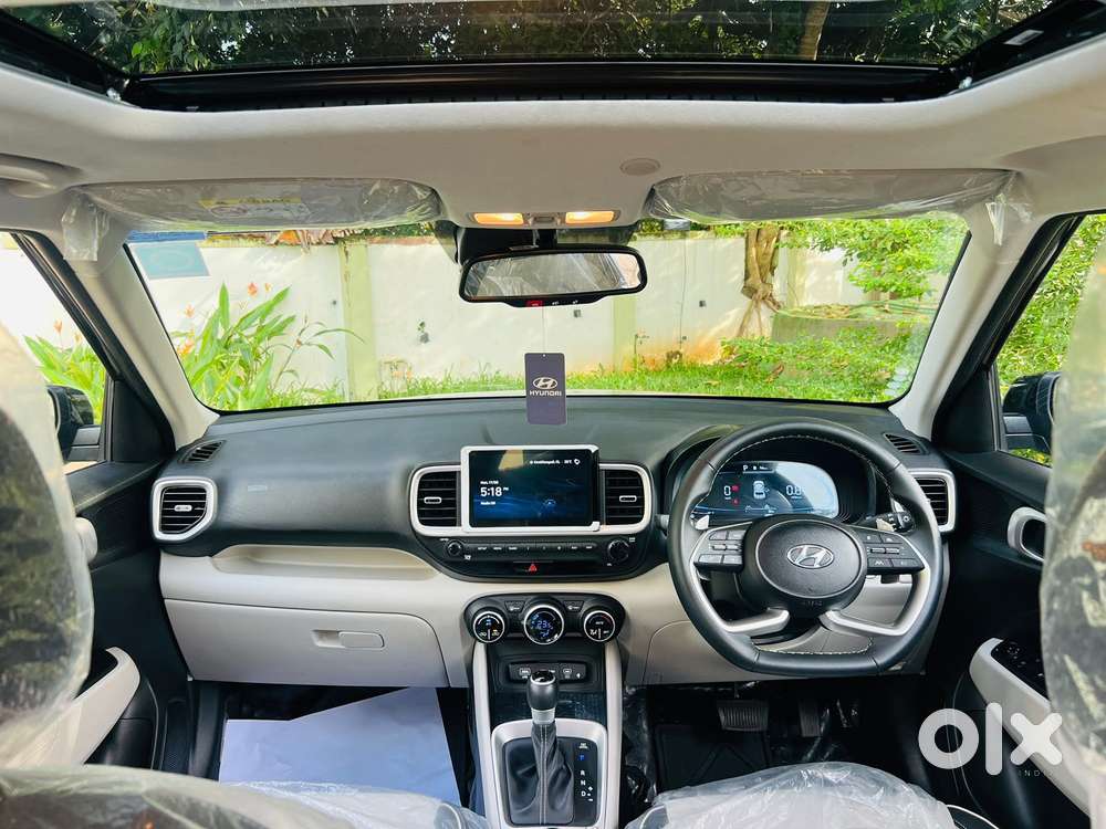 Hyundai Venue 1.0 Sx (o) Turbo Dct, 2024, Petrol