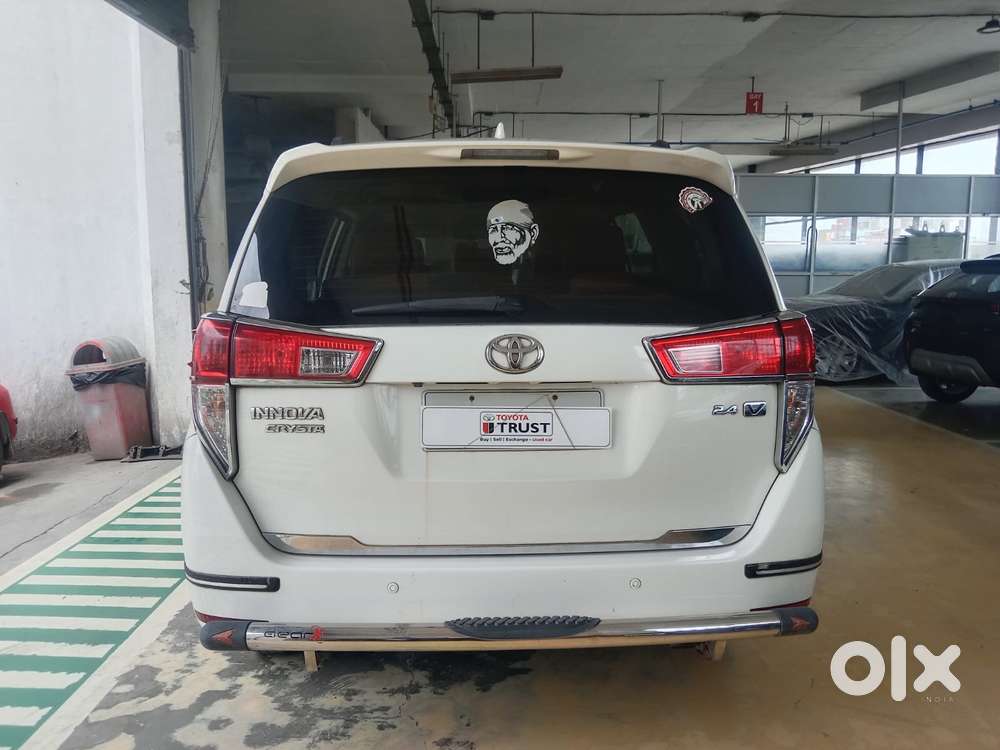 Toyota Innova Crysta 2.4 V 8 Str, 2019, Diesel