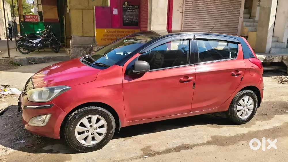 Hyundai I20 2013 Petrol Well Maintained