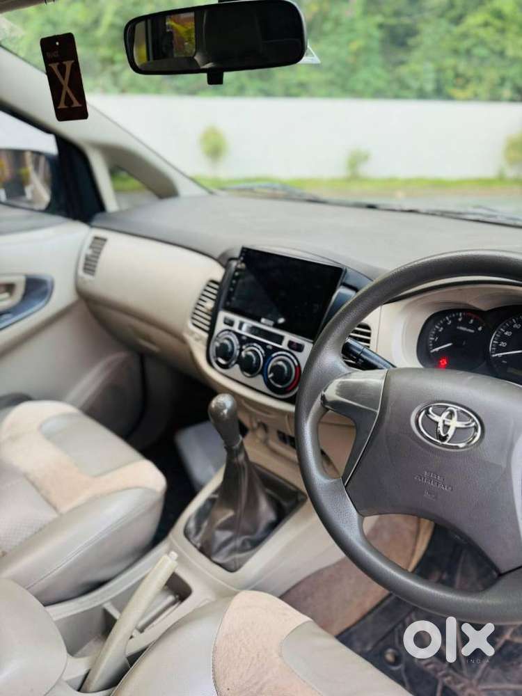 Toyota Innova [2013-2016] 2.5 G4 7 Str, 2013, Diesel
