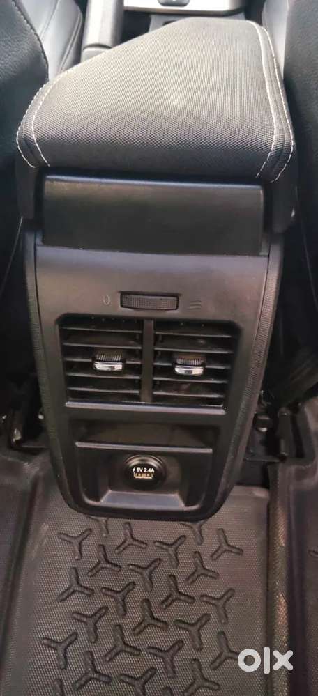 Tata Altroz Xz Plus (s), 2023, Petrol