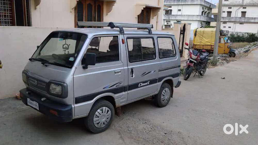 Maruti Suzuki Omni 2014