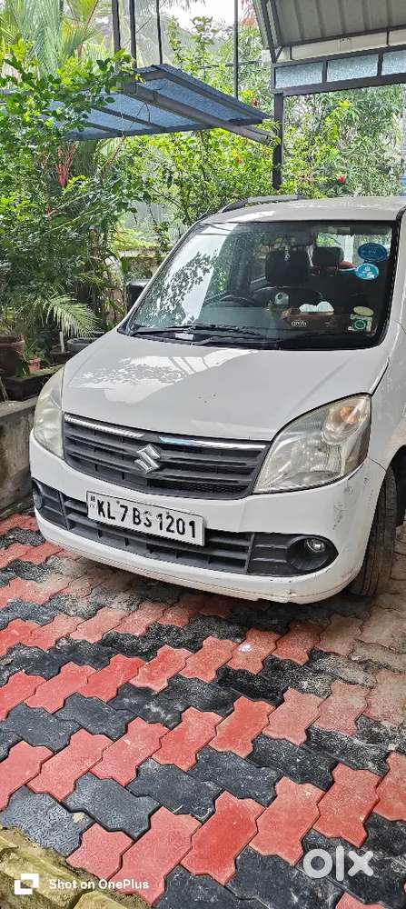 Maruti Suzuki Wagon R 2011 Petrol Well Maintained