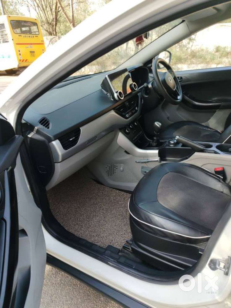 Tata Nexon Creative Plus S 1.2 Revotron Petrol 6 Mt, 2018, Petrol