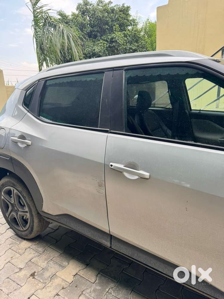 2023 Nissan Magnite Petrol Manual