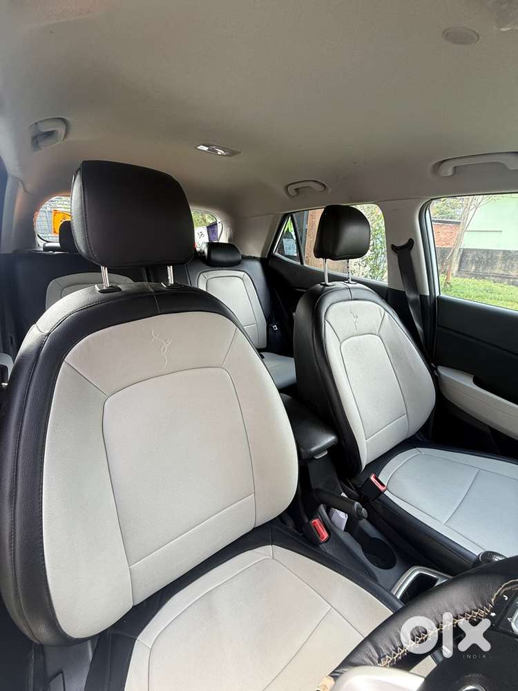 Owner Ad For Hyundai Venue Petrol Manual 2024