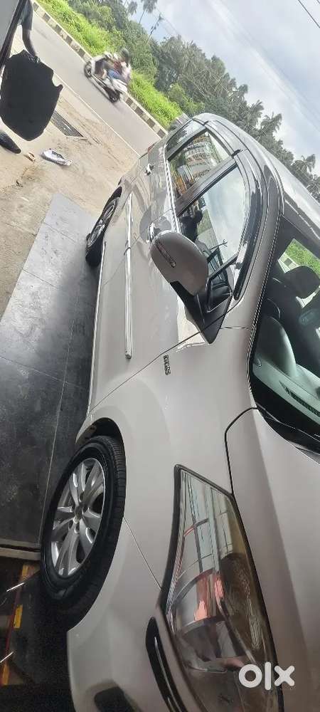 Maruti Suzuki Ertiga 2017