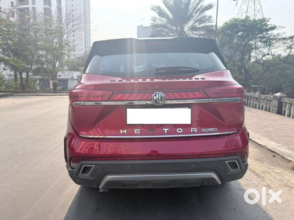 Mg Hector Plus Savvy Pro 1.5 Turbo Petrol Cvt 7 Str Dual Tone, 2024,..