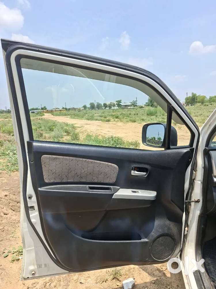Maruti Suzuki Wagon-r Vxi 2014 Petrol Manual