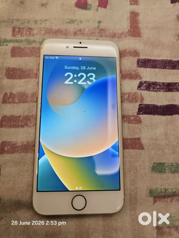 Apple iphone8 64 gb rose gold color - Mobile Phones in undefined