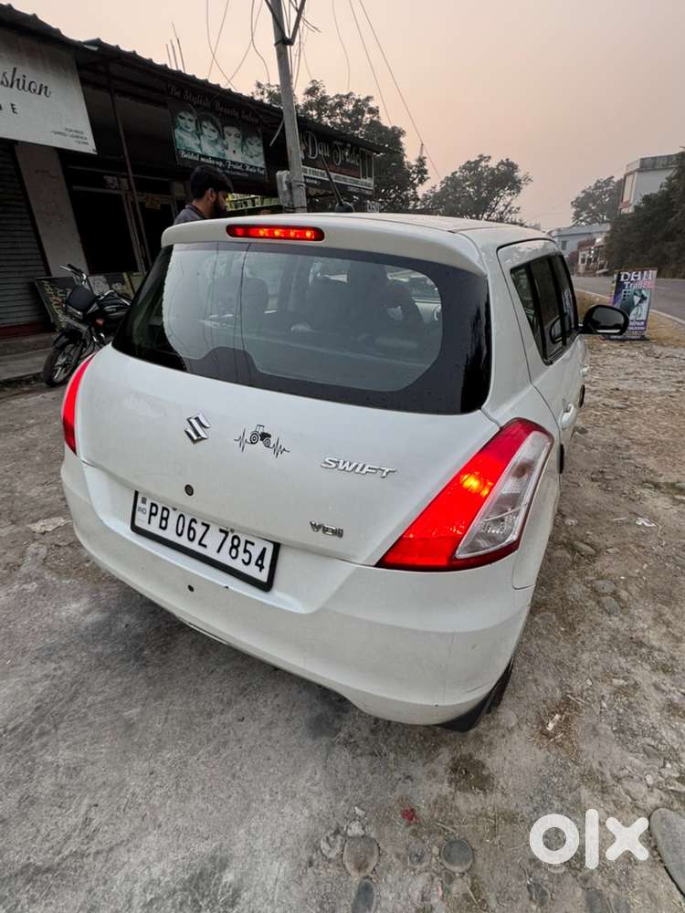 Maruti Suzuki Swift 2014 Diesel 75000 Km Driven