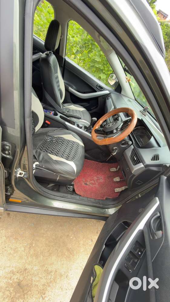 Tata Nexon Petrol 37400 Km Driven
