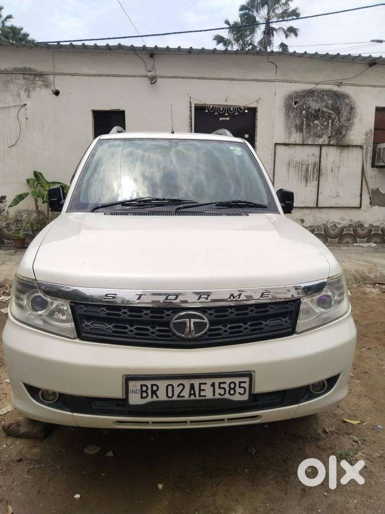 Tata Safari Storme Vx, 2016, Diesel