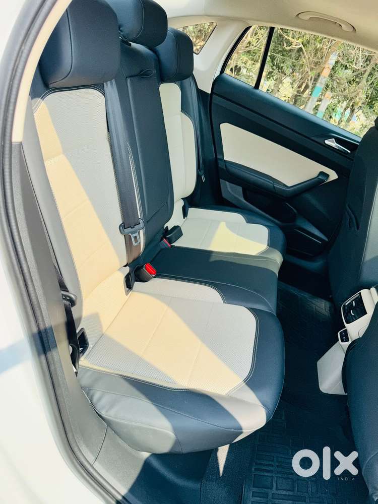 Skoda Slavia 1.0 Tsi Style At, 2023, Petrol