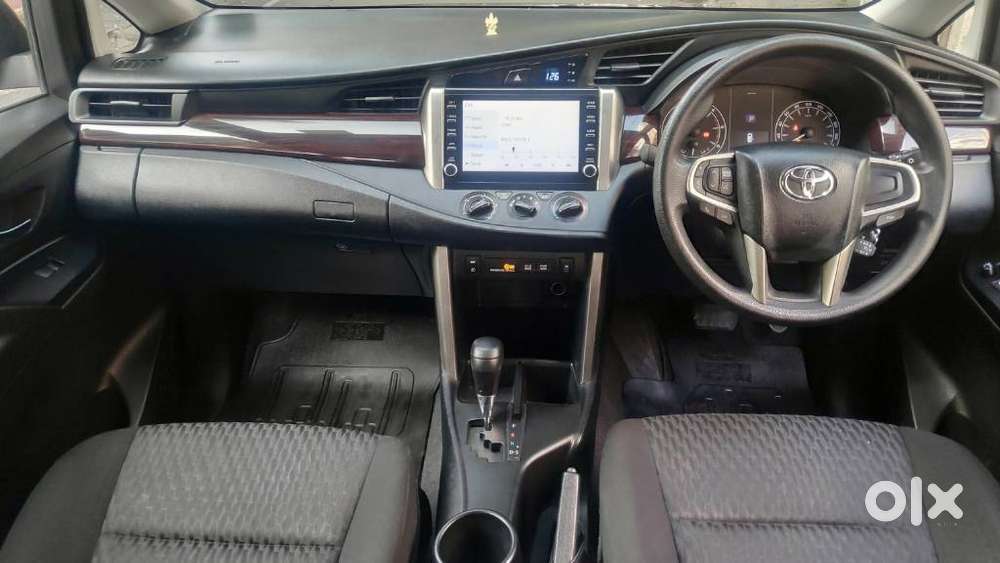 Toyota Innova Crysta [2020-ongoing] 2.4 Gx At 8 Str, 2021, Diesel