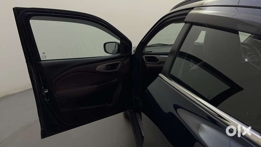 Maruti Suzuki Fronx Delta Plus 1.0 Turbo Mt, 2023, Petrol
