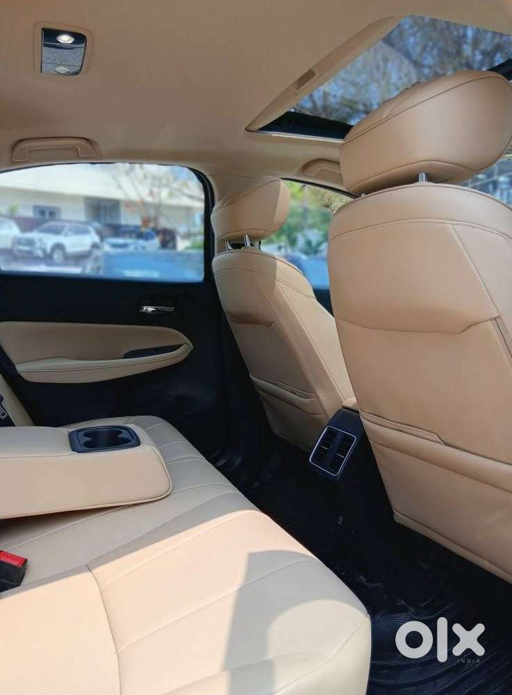 Honda City Zx Petrol Cvt, 2022, Petrol