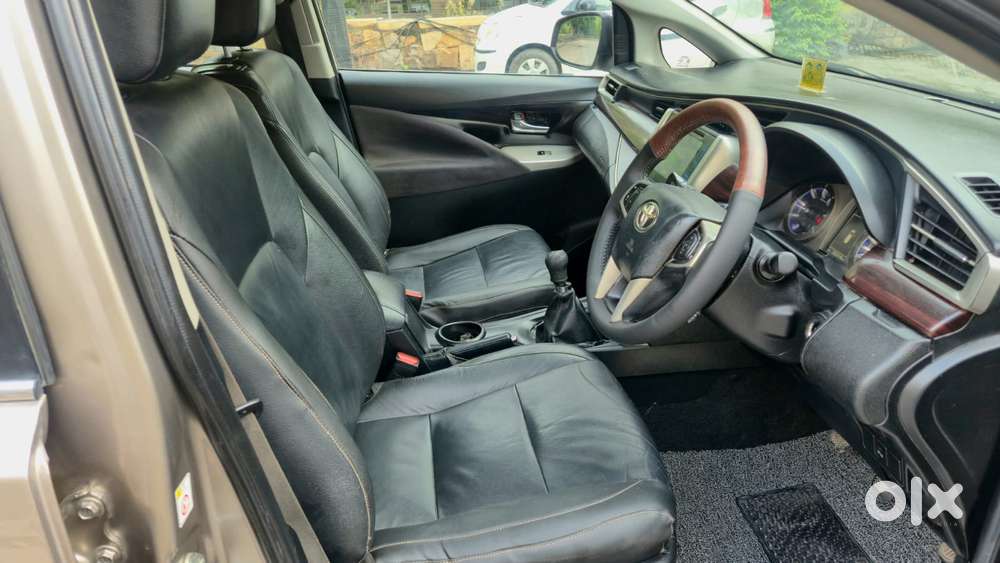 Toyota Innova Crysta