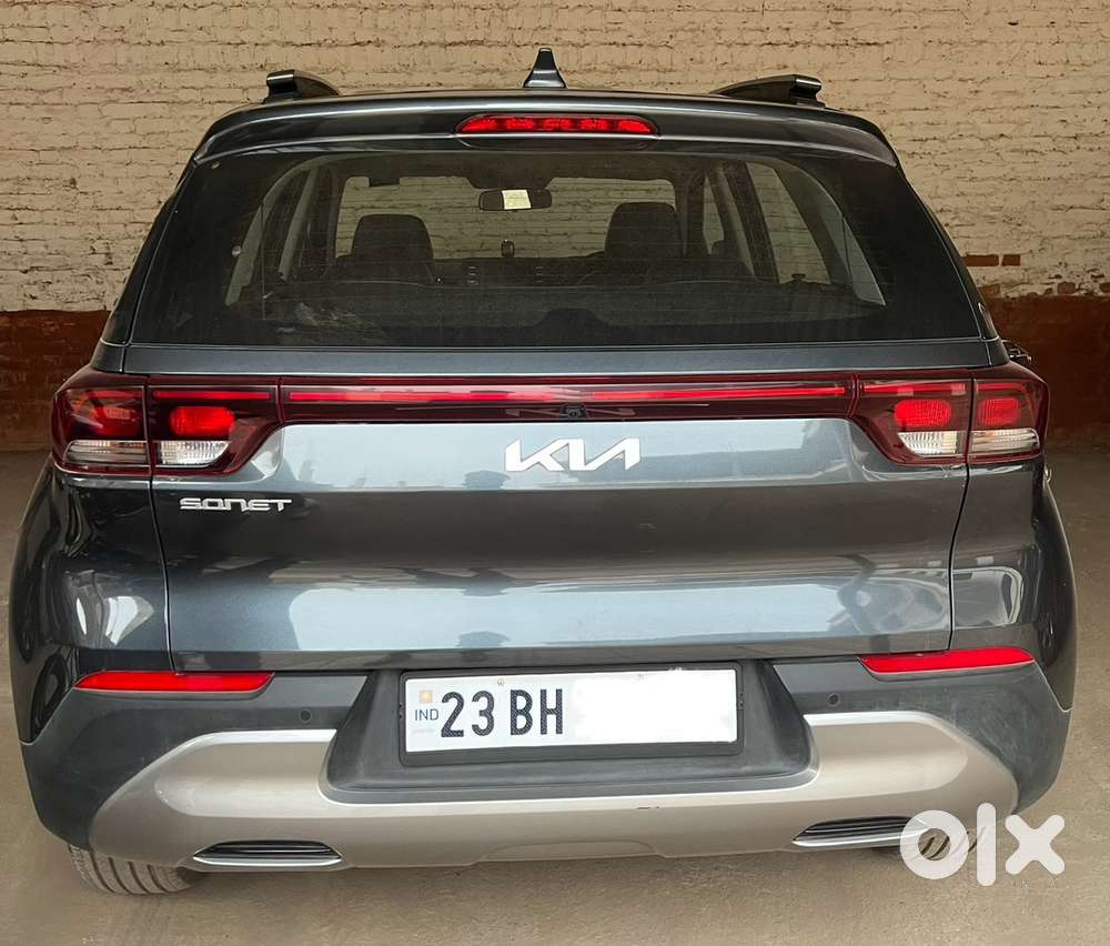Kia Sonet Htk+ Petrol Manual (july 2023)  27k Km  Rewa Registered