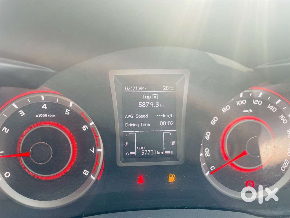 Mahindra Xuv300 W8, 2019, Petrol