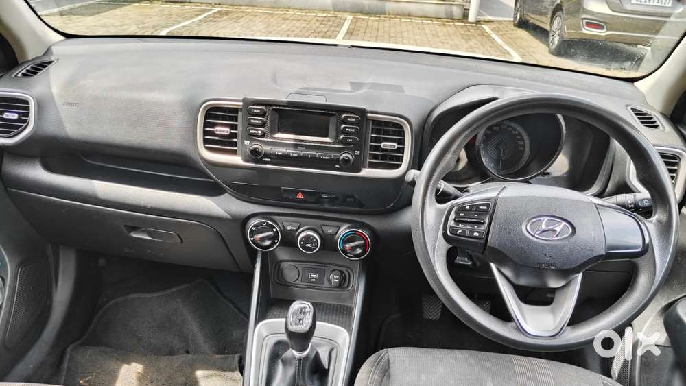 Hyundai Venue S Diesel, 2021, Diesel