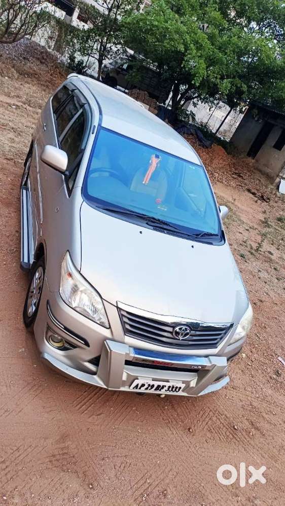 Toyota Innova, 2013